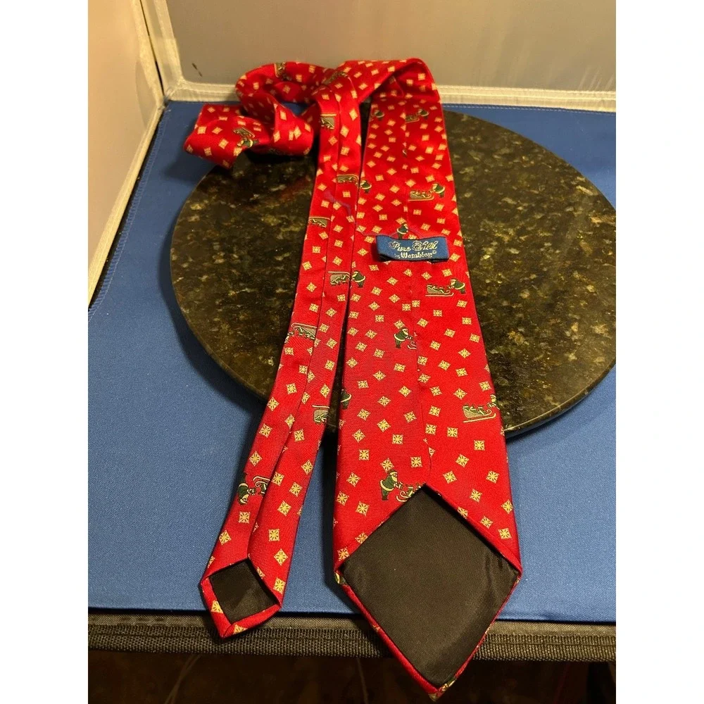 Wembley Pure Silk Men's Red Christmas Tie with Santa Sleigh Pattern